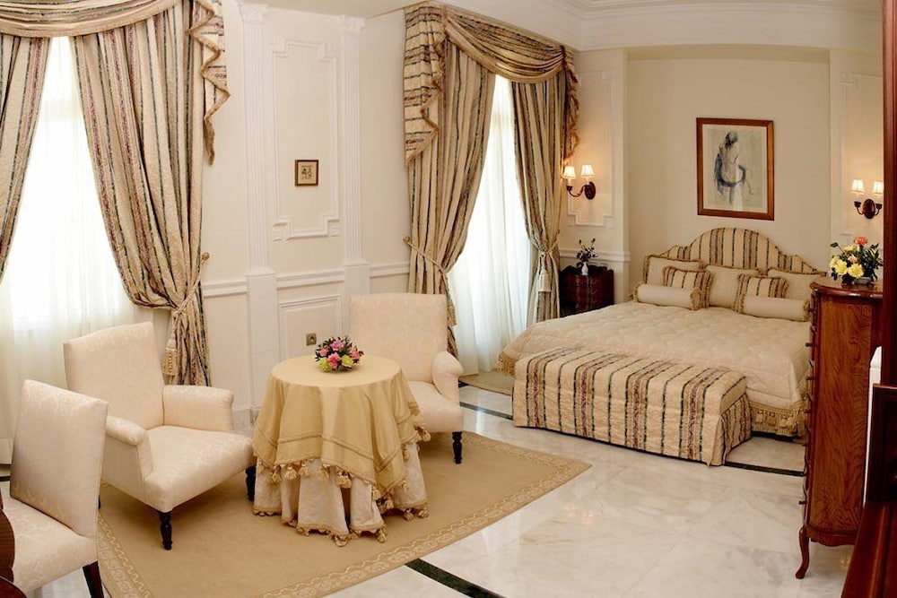 Les Oliviers Palace 31/72