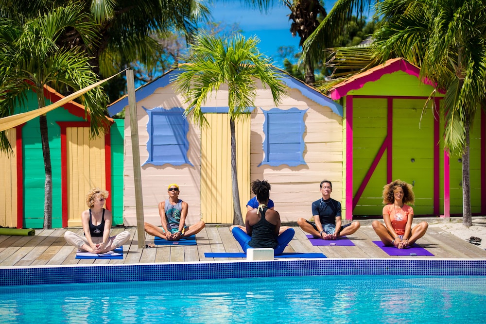 True Blue Bay Resort 32/75