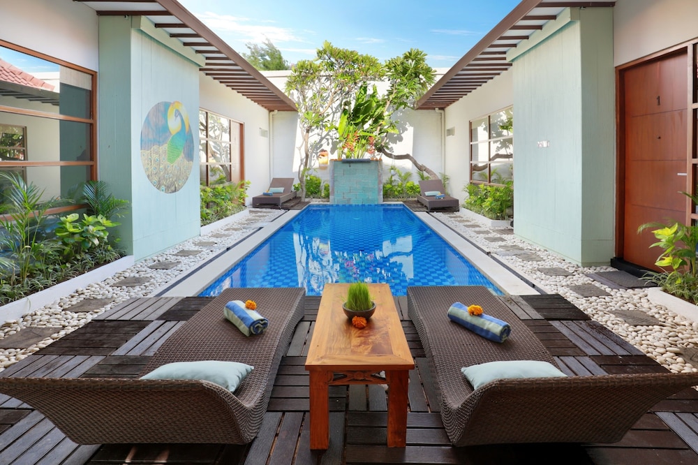 THE VIE VILLA 5/35