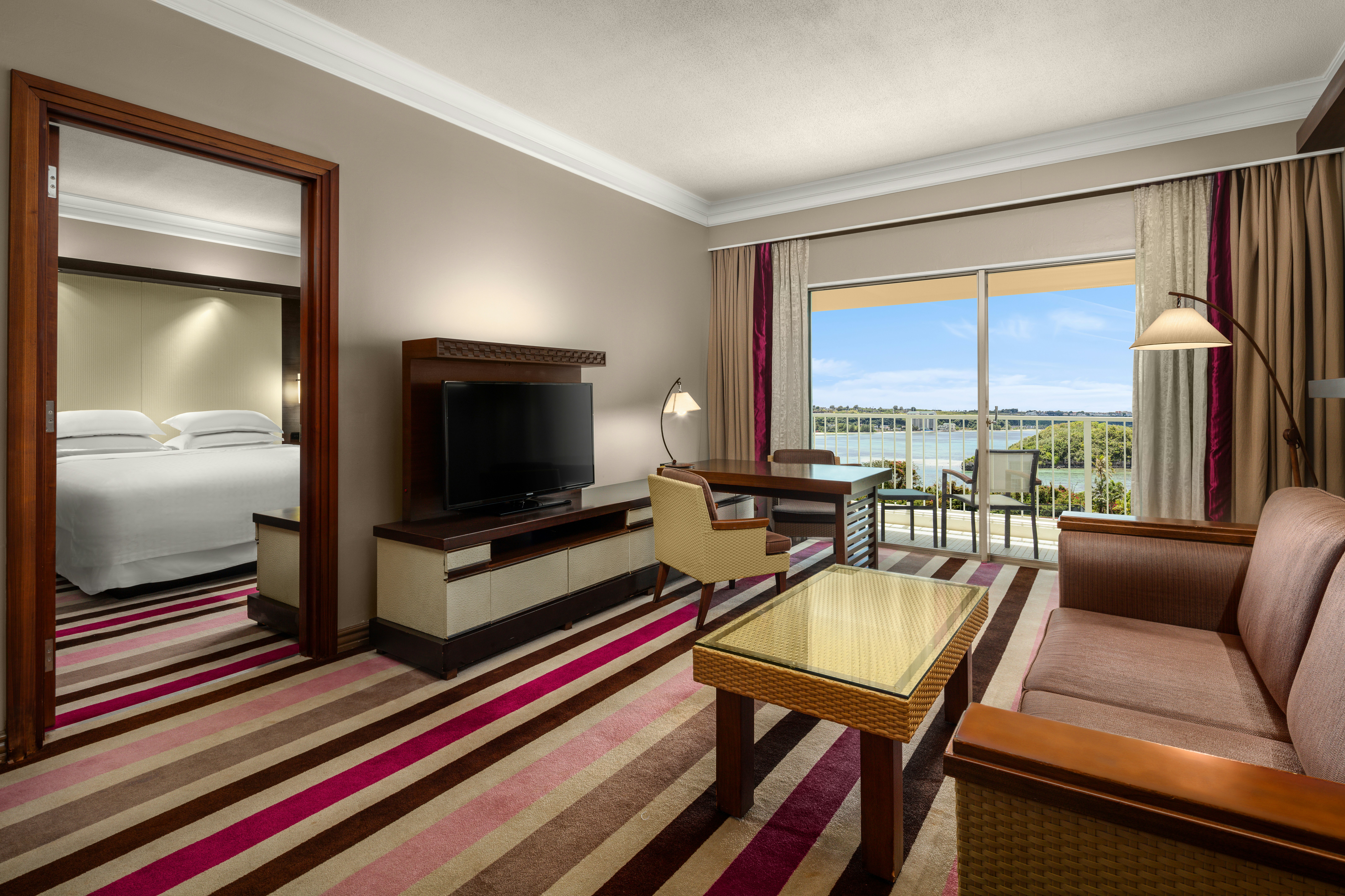 RIHGA Royal Laguna Guam Resort 34/50
