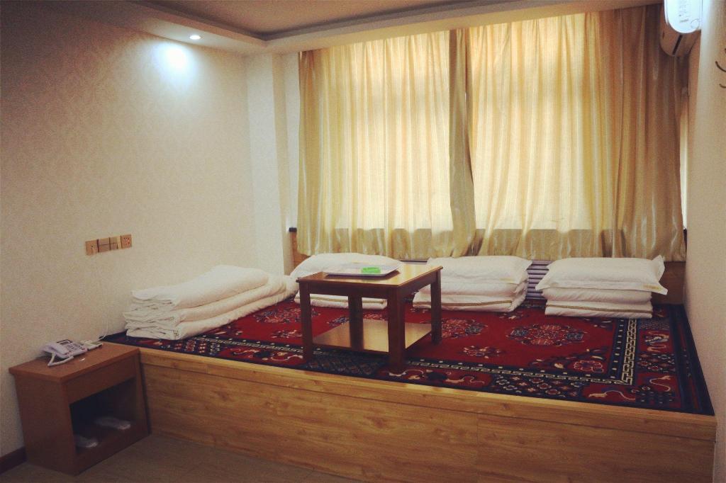 Thank Inn Hotel Shanxi Yulin Yuyang District Railway Station 42/49