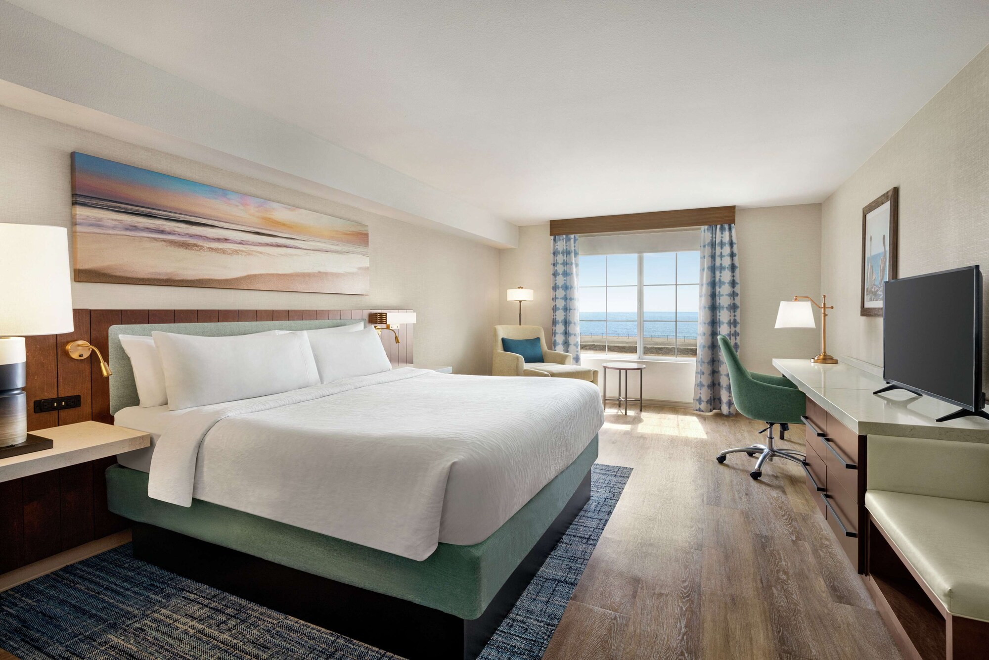 ROOM, KING BED, OCEAN VIEW