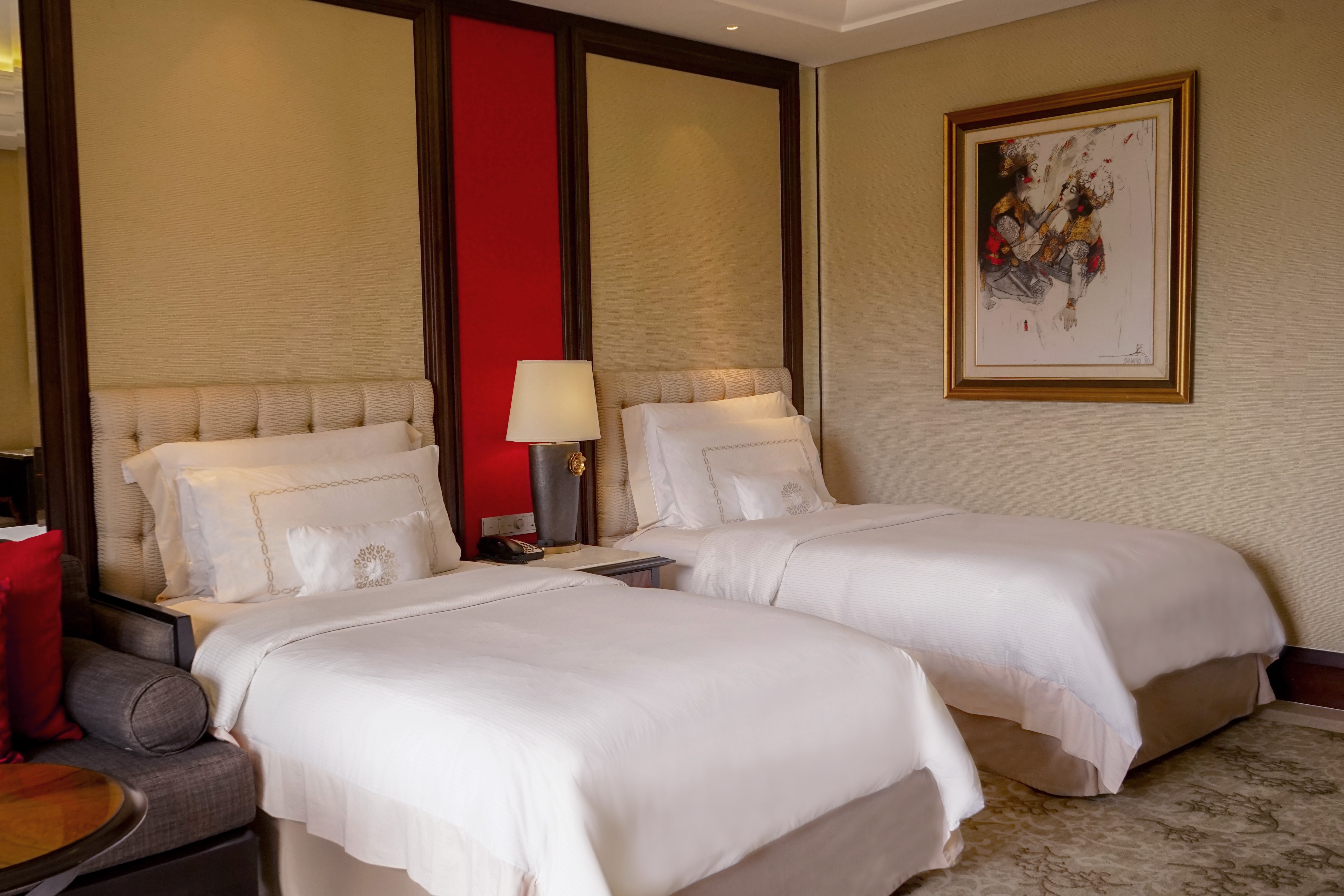 2 Bedrooms, Premier, Twin Beds