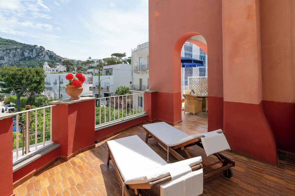 Palatium Mari Hotel 42/75