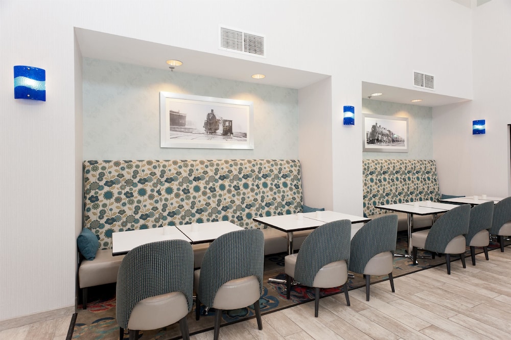 Hampton Inn & Suites McComb 43/49