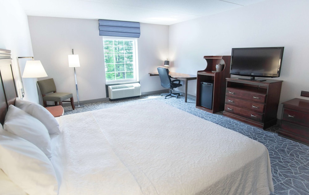 Hampton Inn And Suites Berkshires Lenox 11/59