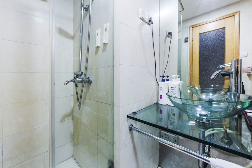 Shanghai Jia Rong Hotel Apartment 24/78