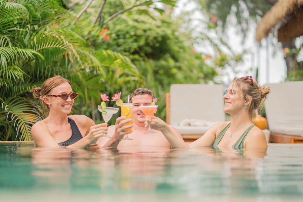 Bale Sampan Bungalows 34/64