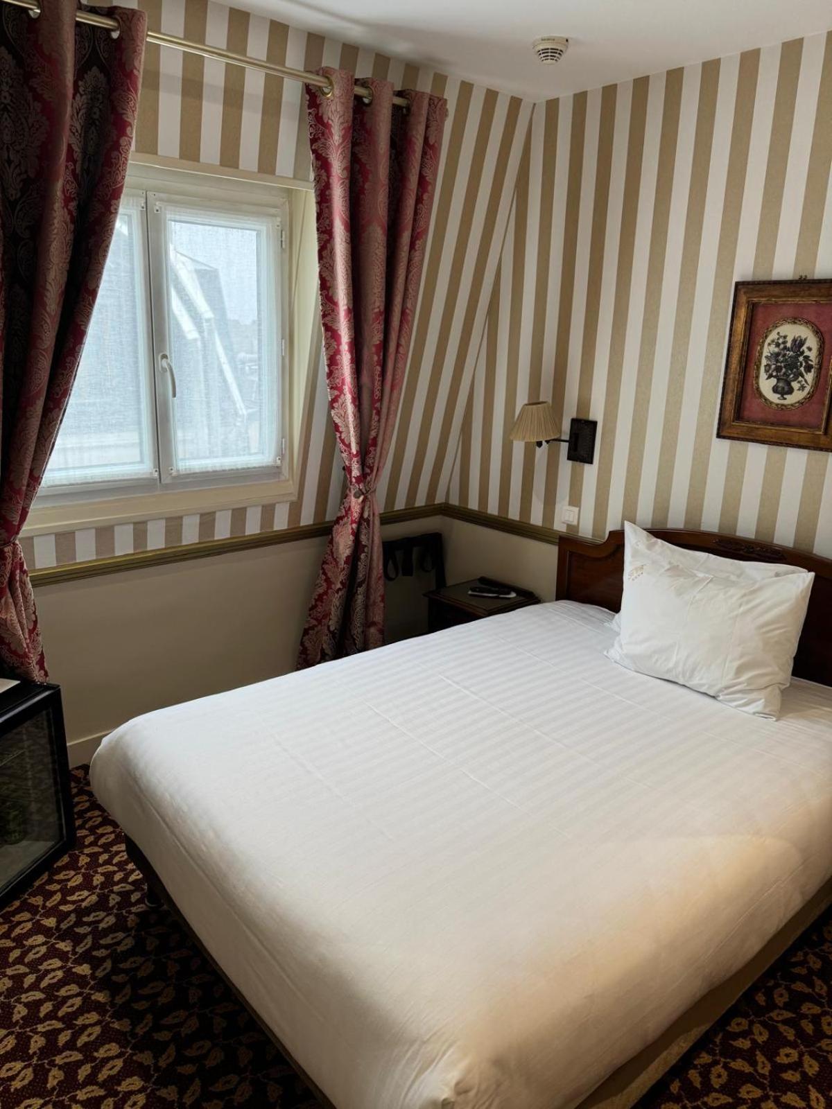 غرفة بسرير مزدوج، Hotel Belfast 2/2