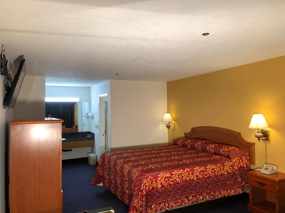 Luxury Inn 13/44