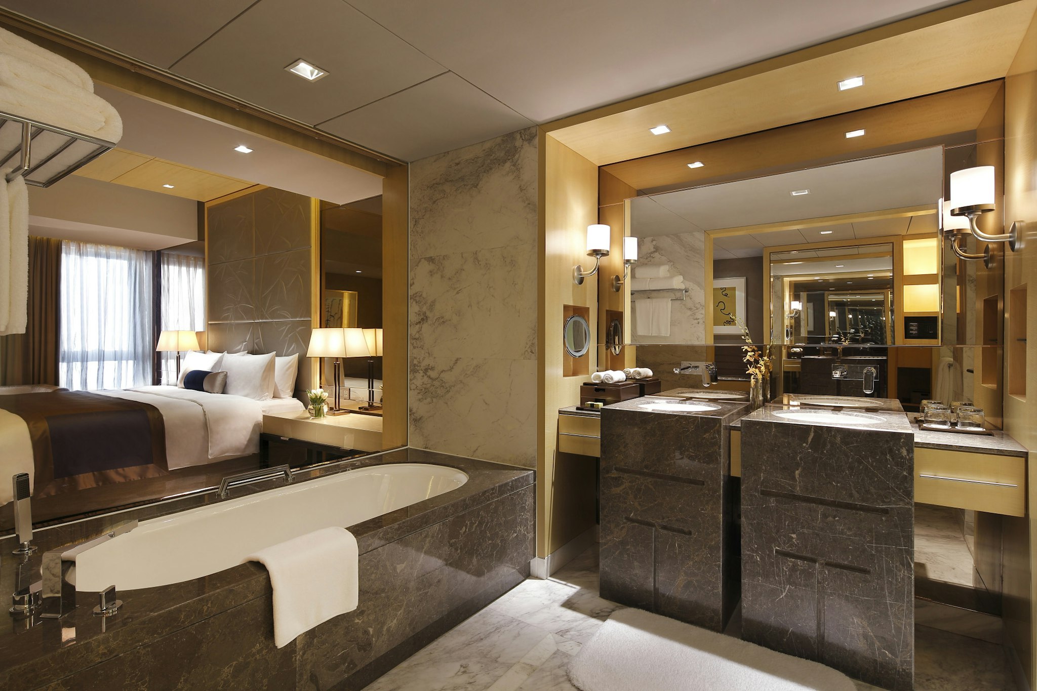 Intercontinental Ningbo 79/79