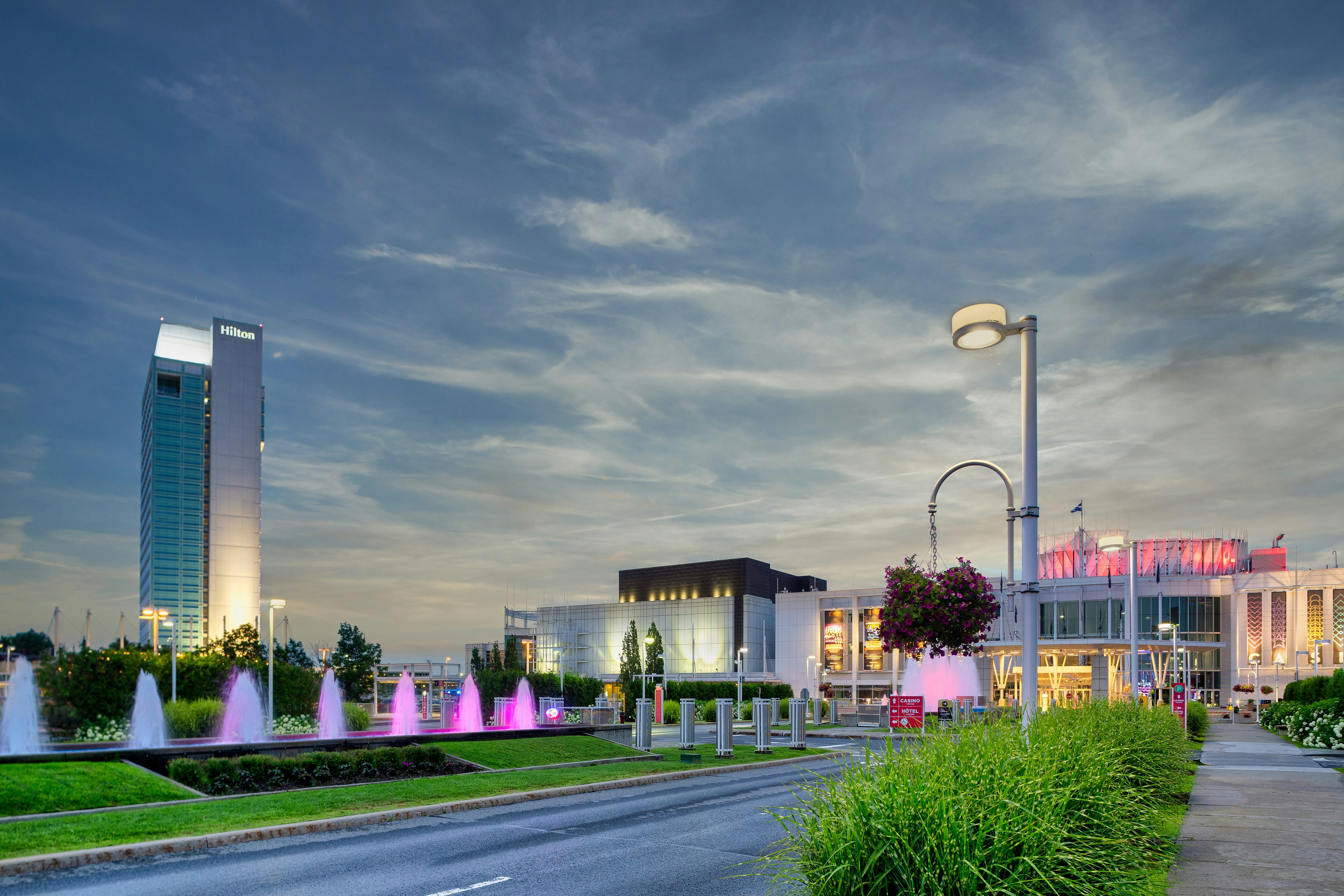 Hilton Lac Leamy 6/86