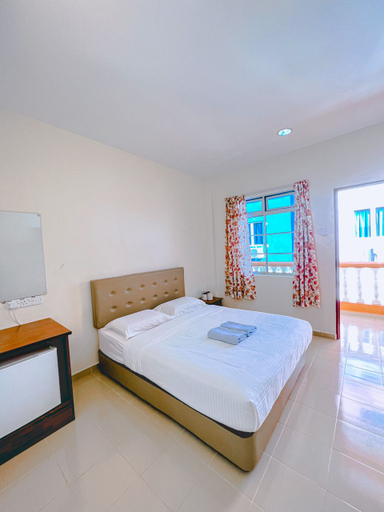 Deluxe, Sea View