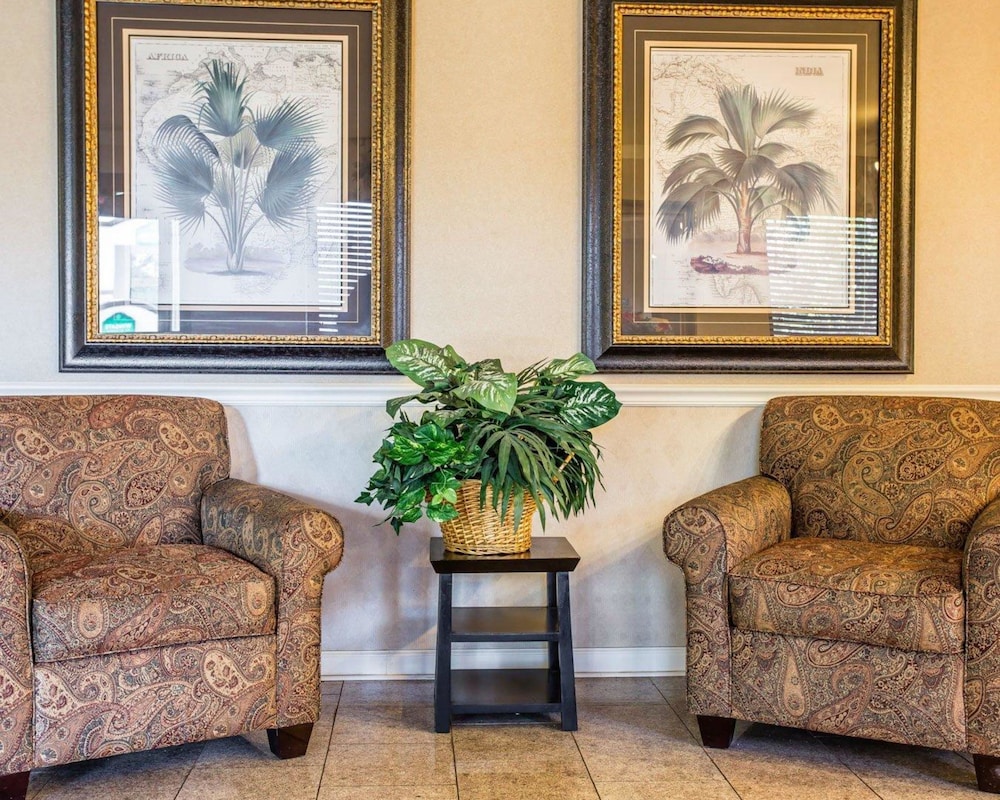 Quality Inn Fort Jackson 23/40