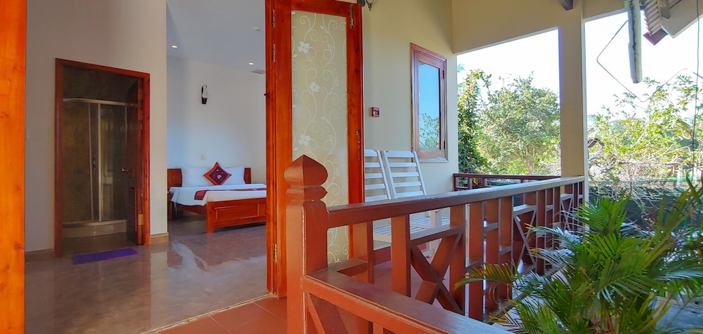 Hong Bin Bungalow 45/50