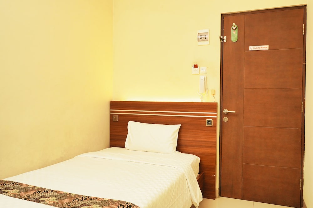 Gapura Residence Hotel Semarang 10/36