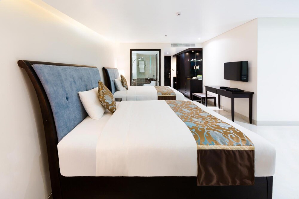 Royal Quang Binh Hotel 27/54