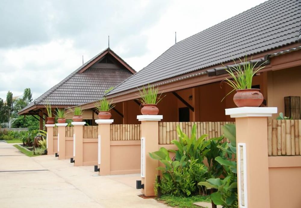 Chalicha Resort 5/37
