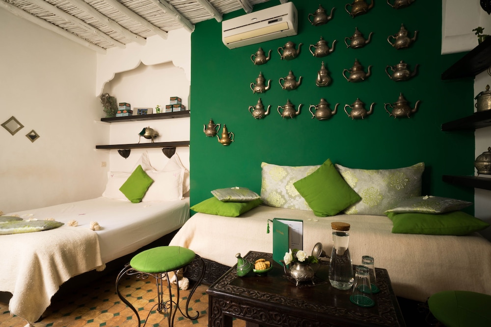 Riad Houdou 60/77