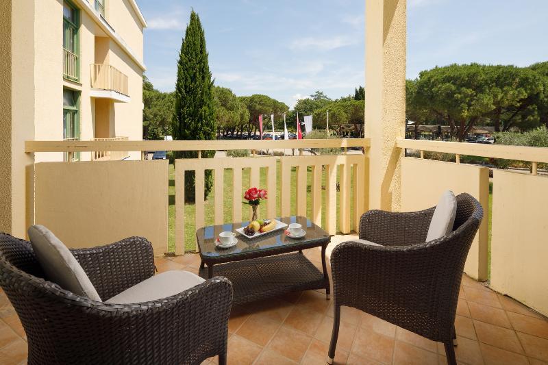 Junior Suite, Balcony, Park Side