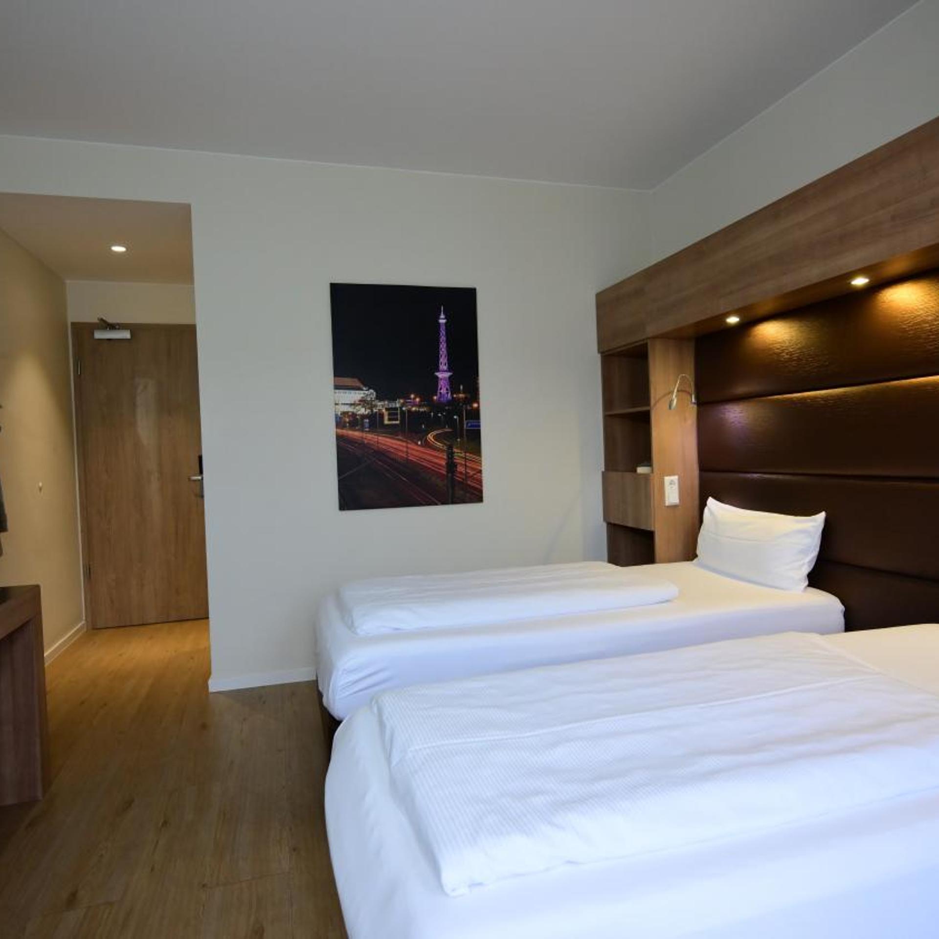 STANDARD, TWIN BEDS