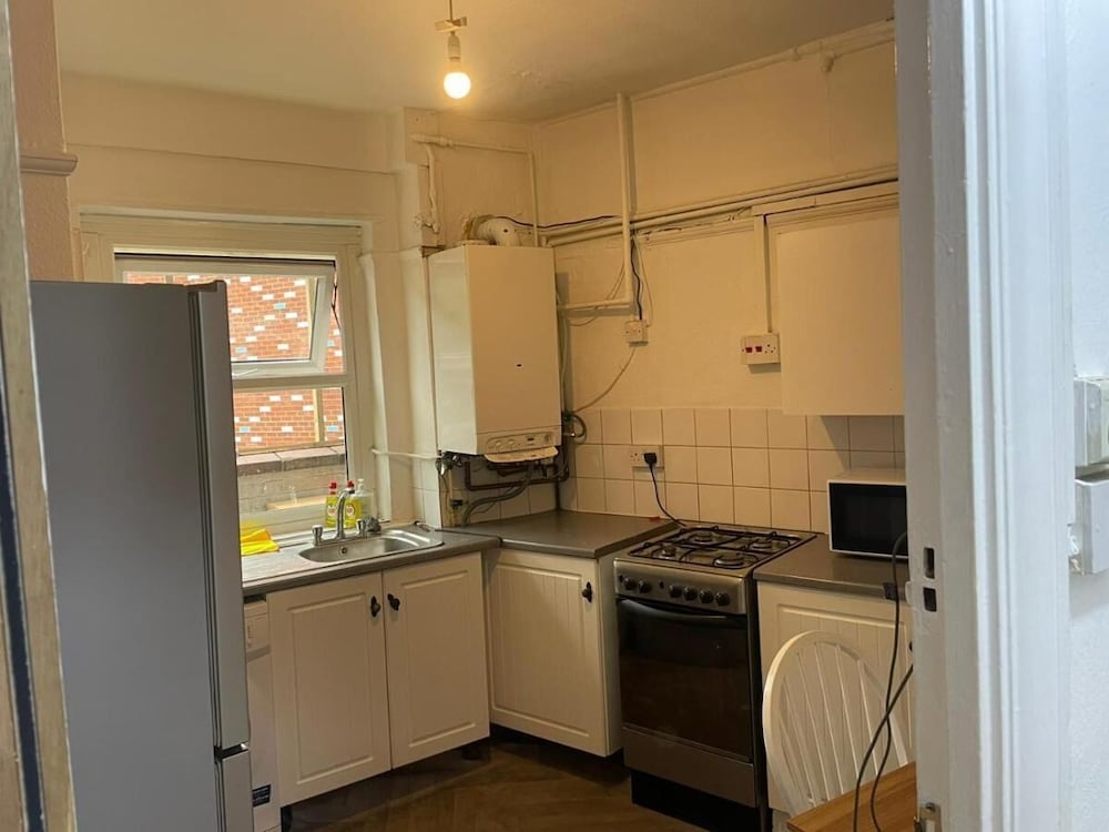 Rahal Hotel Hackney London 47/47