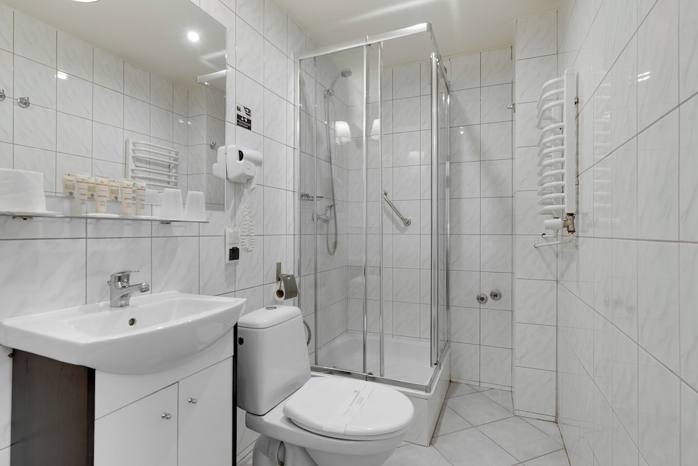 Hotel Diament Zabrze 63/66