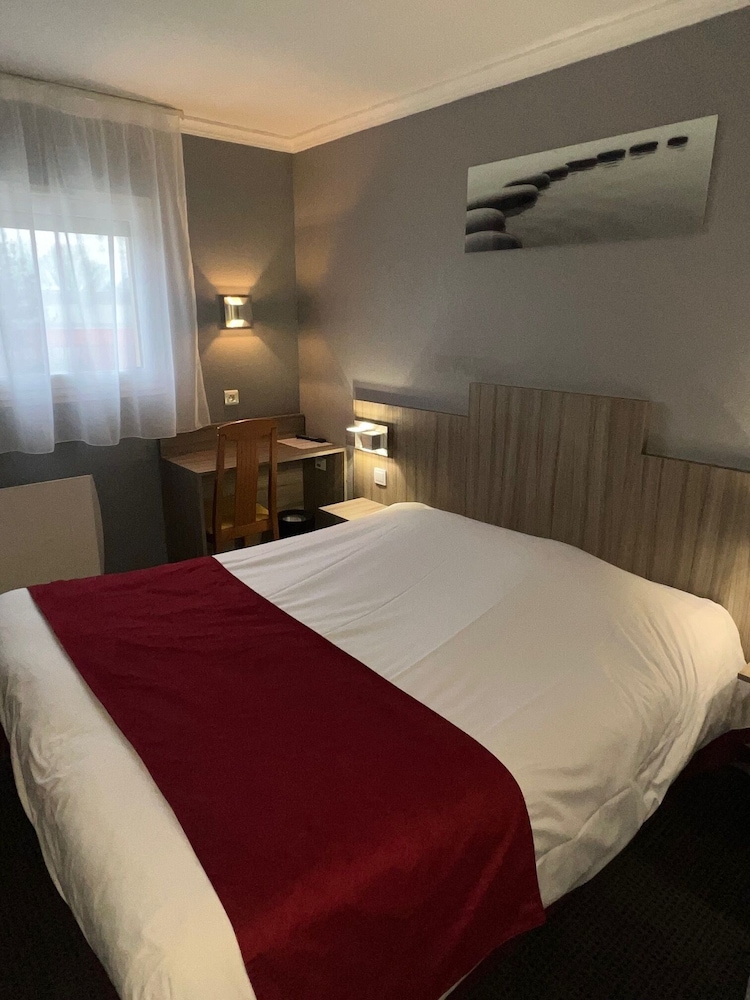 Room, Double Bed