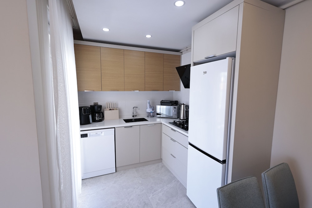 Livia Luxury Apart Hotel 8/50