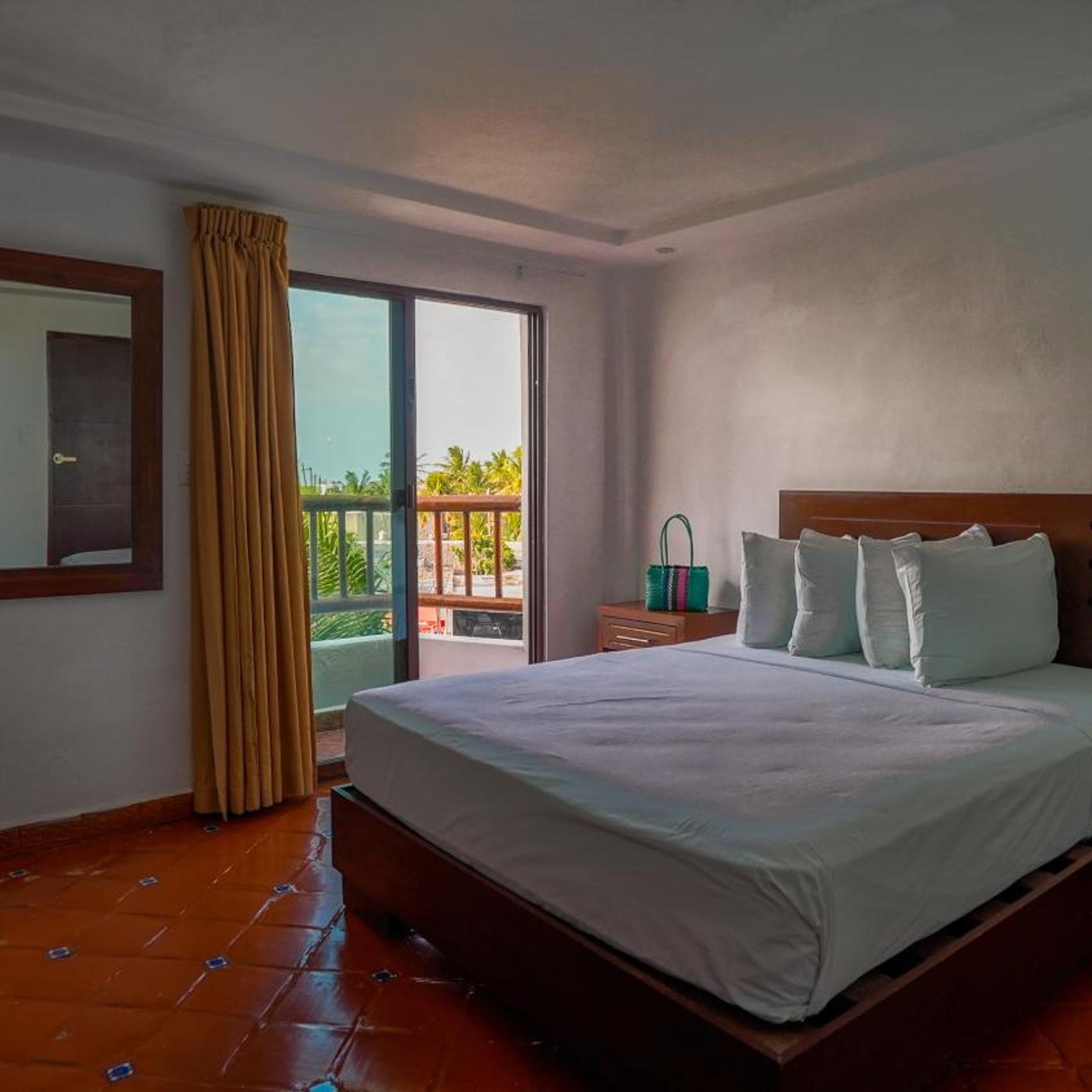 Hotel Rio Lagartos 18/59
