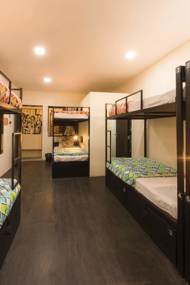 Zostel Mumbai 44/50