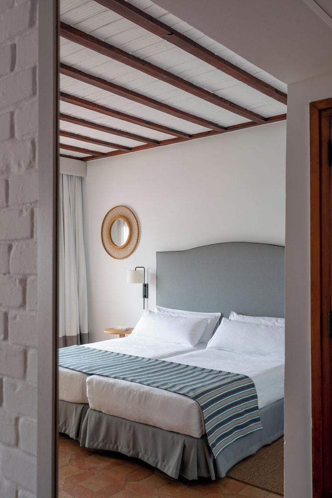 Parador De Mazagon 9/50