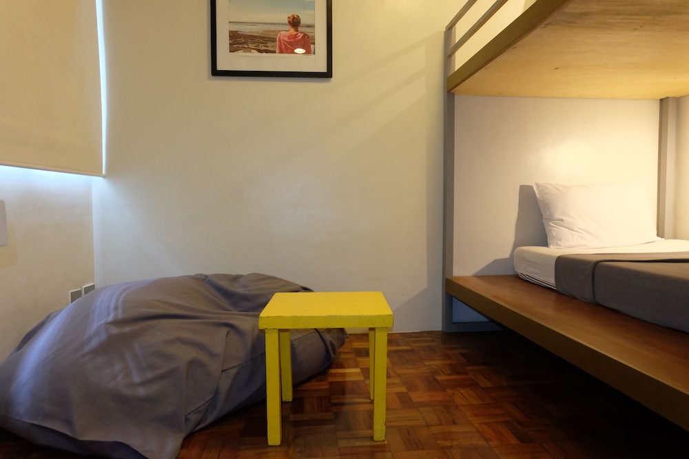 Z Hostel 48/60