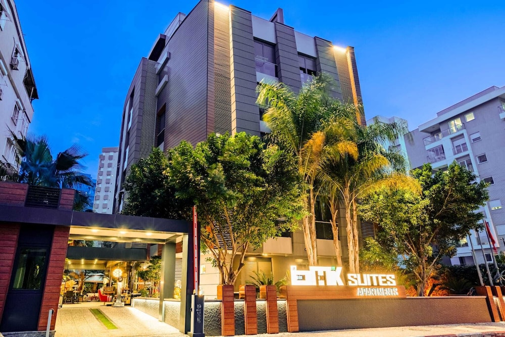 Bmk Suites & Apartments