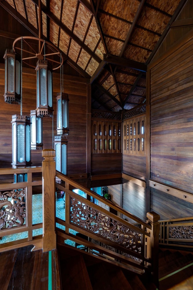 Baan U Sabai Boutique House 54/64
