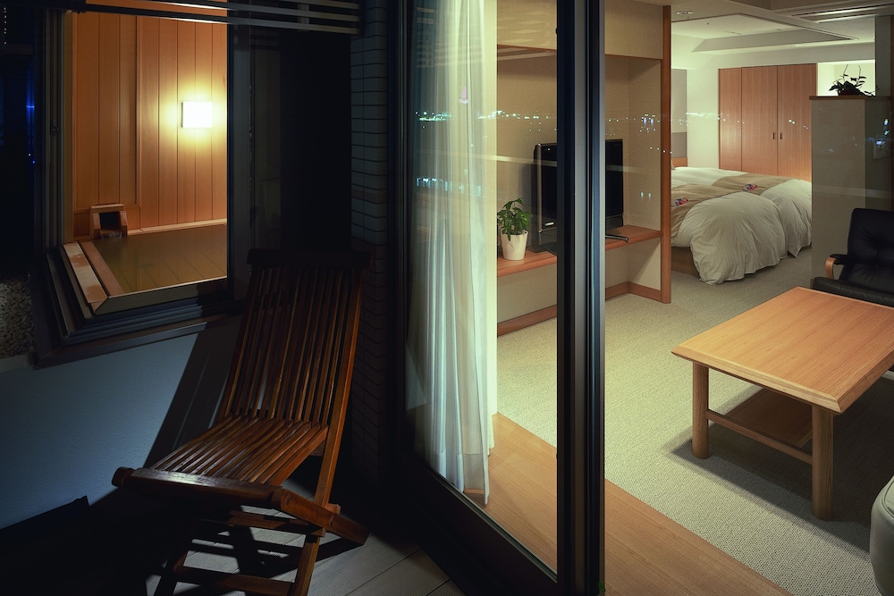 Hotel Plaza Annex Yokote 10/19