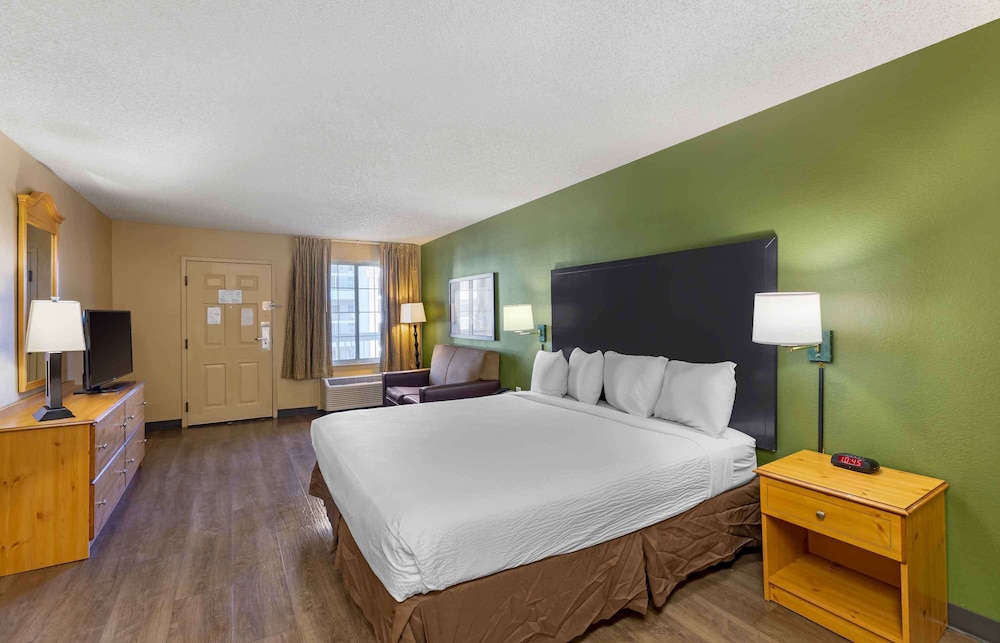 Extended Stay America Select Suites Denver Cherry Creek 35/55