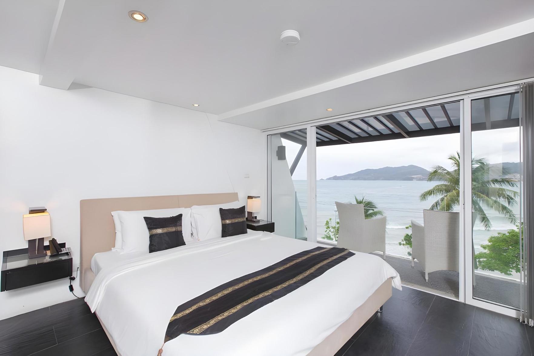 شقة بسرير كينج بإطلالة على البحر بغرفة نوم واحدة، The Front Hotel And Apartment 2/2