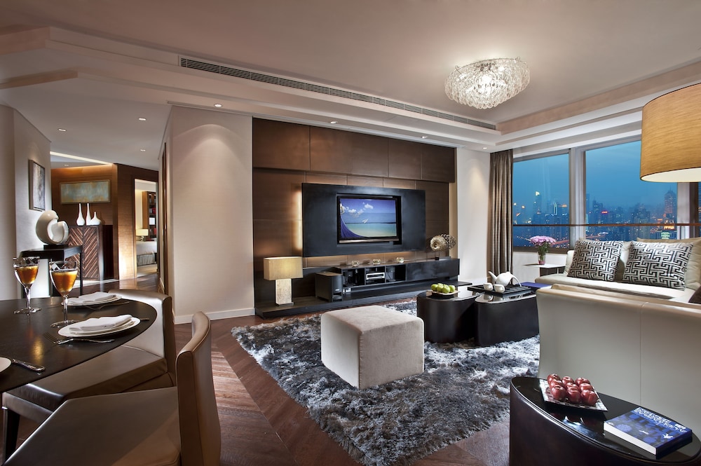 Ascott Huai Hai Road 33/74