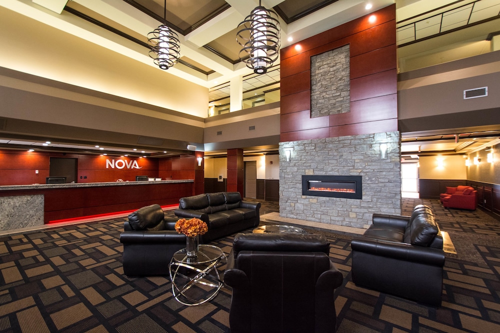 Chateau Nova Peace River 22/53