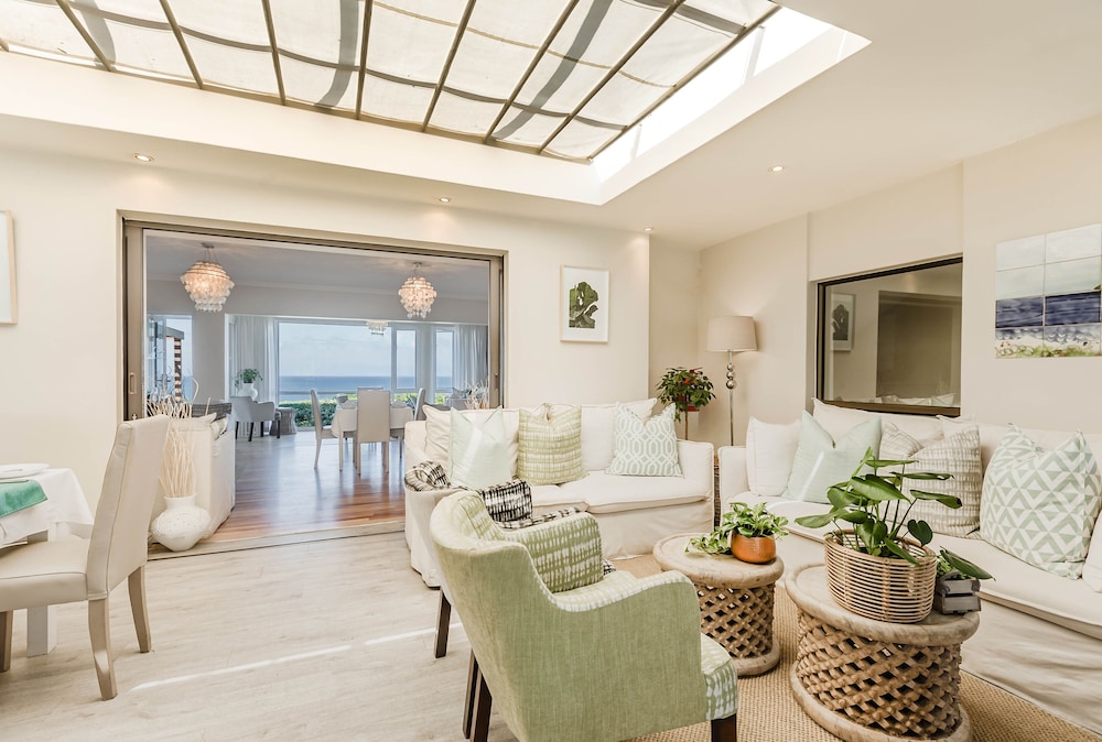 The Robberg Beach Lodge 52/73