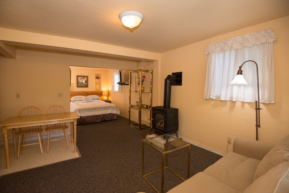 River View Garden Resort 42/68