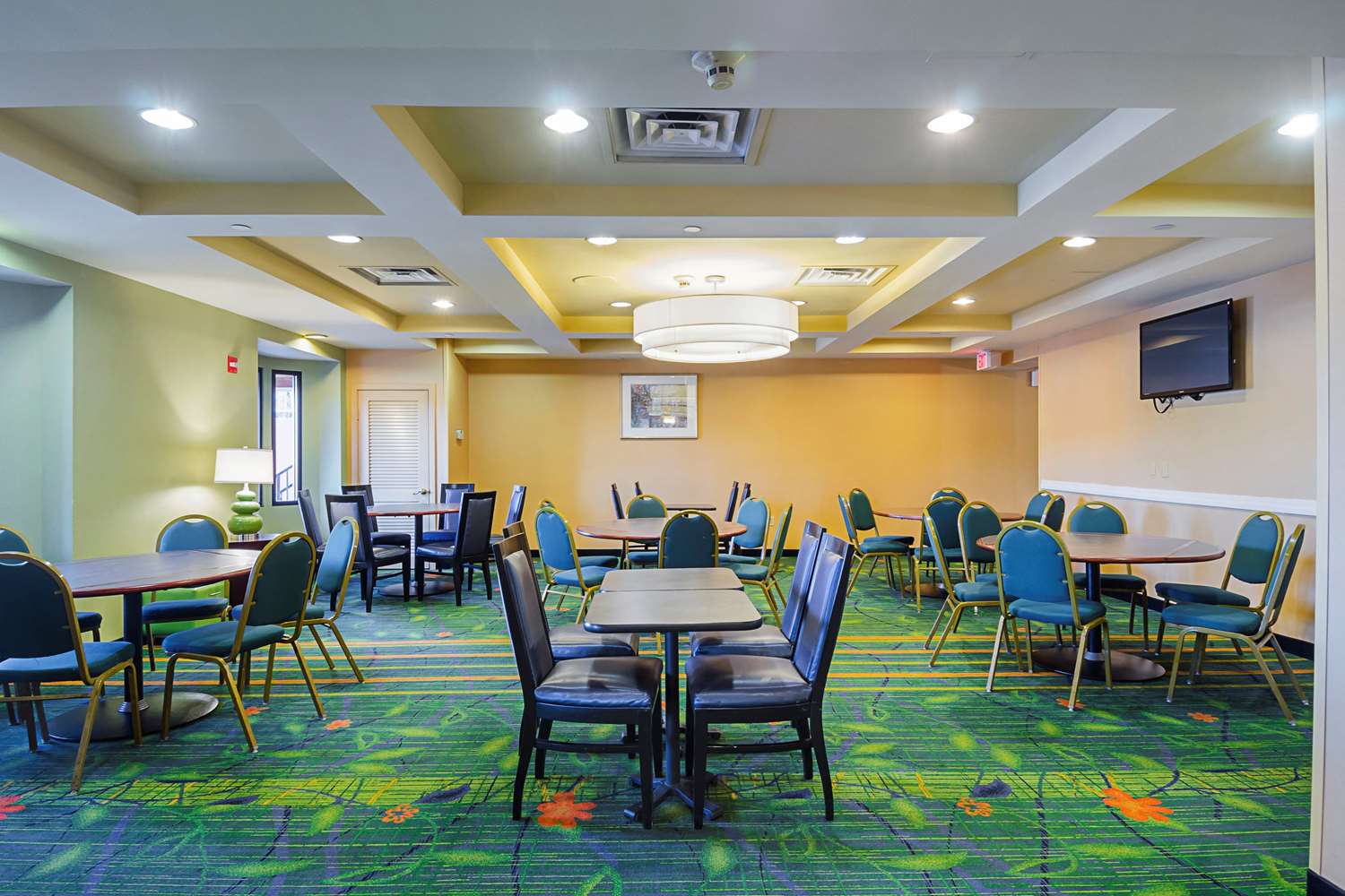 Quality Inn Boston-Revere 11/17