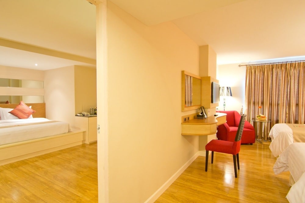 Grand Lord (Boutique) Hotel 26/59