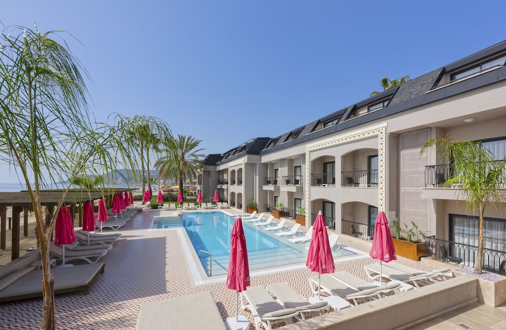 Alaaddin Beach Hotel - Adults Only 39/50