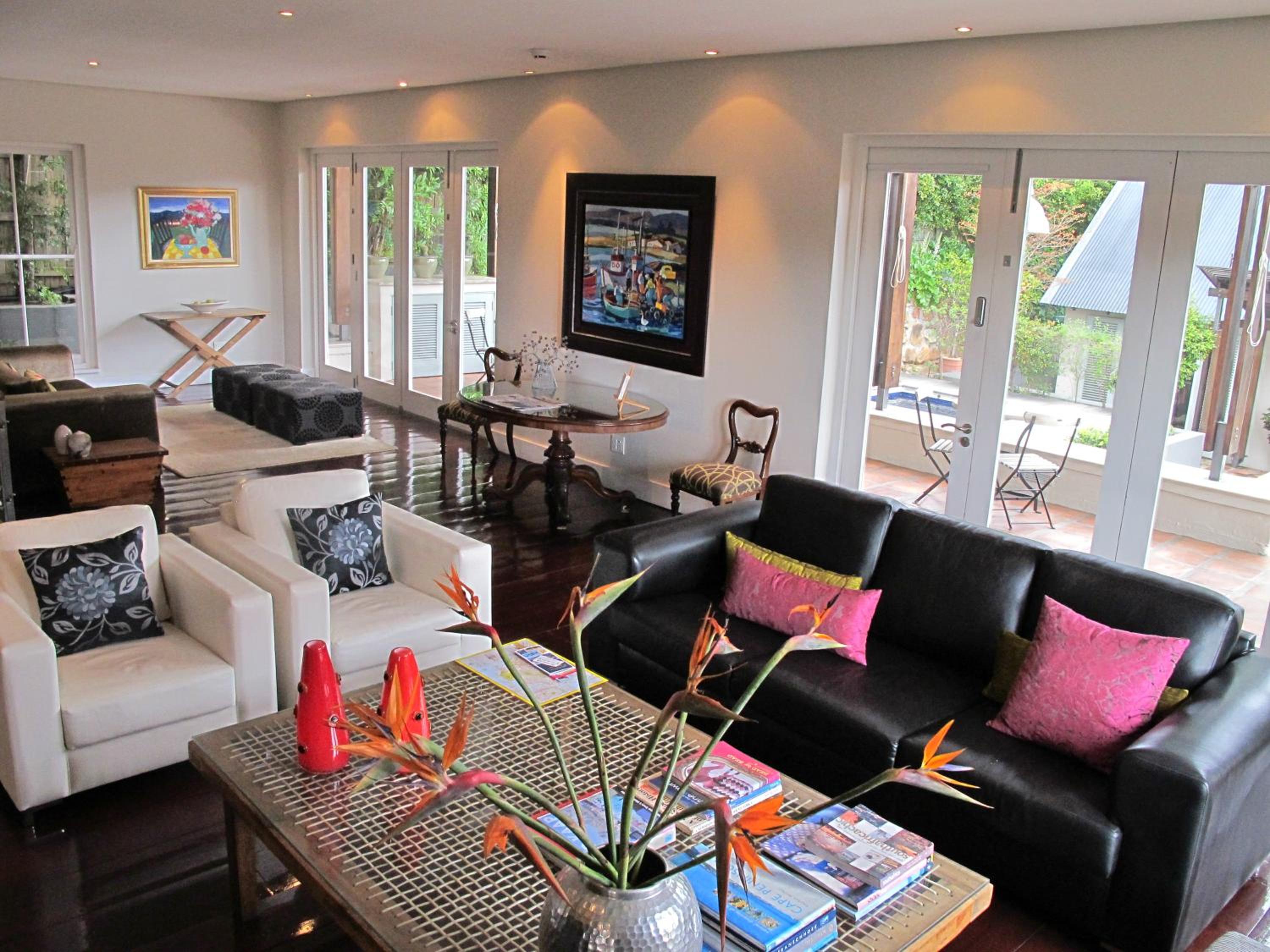 Four Rosmead Boutique Guest House 6/15