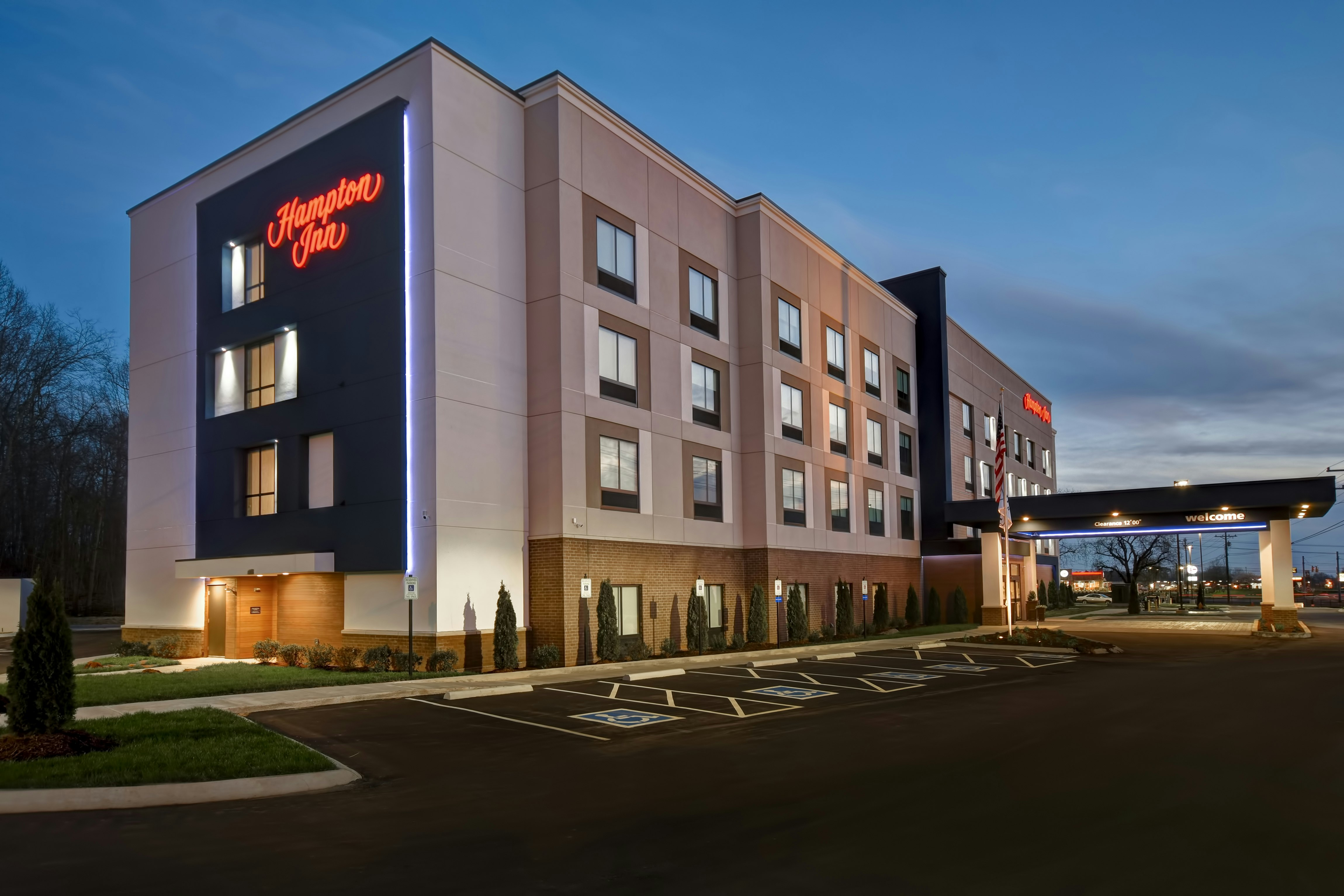 Hampton Inn Pleasant View Tn 3/30