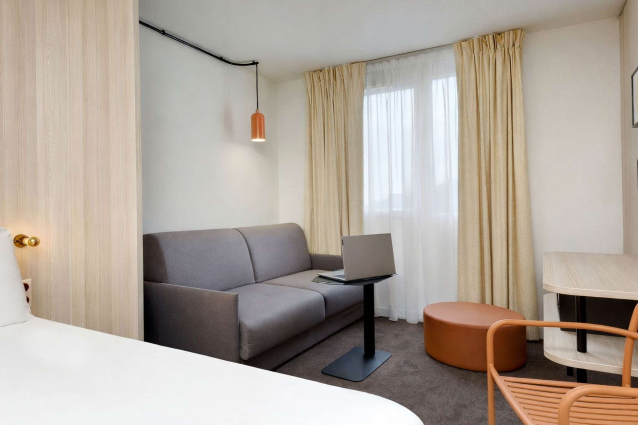 ibis Styles Clermont Ferrand Sud La Pardieu 7/11