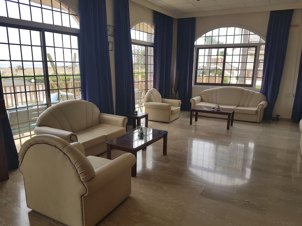Cosmelenia Apartments 26/51