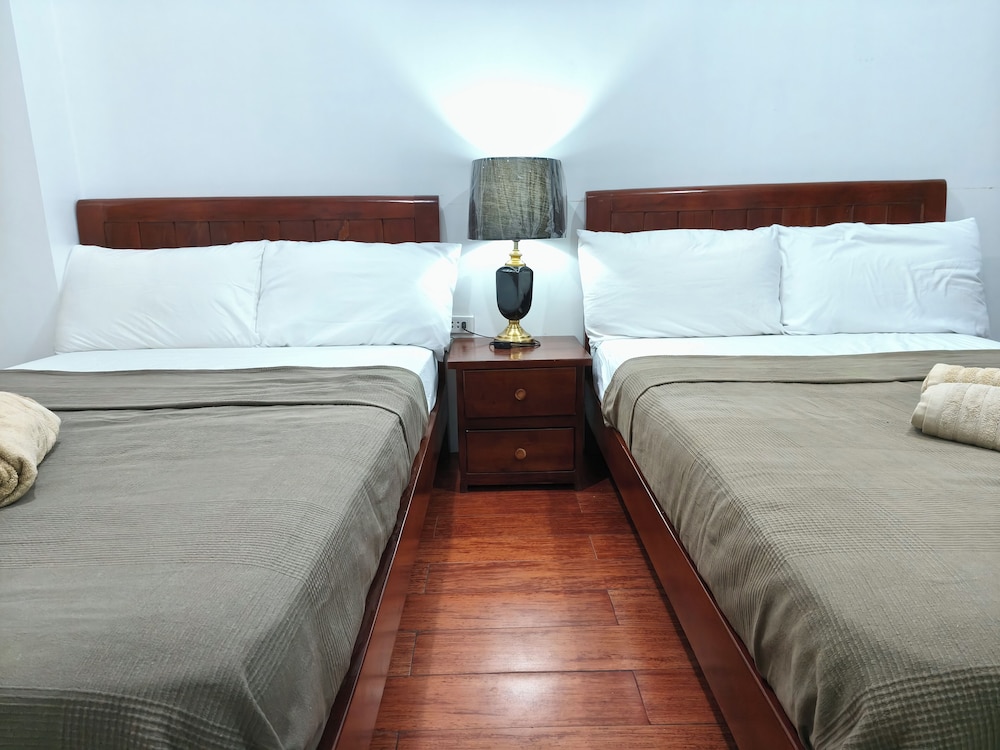 Grand View Residences near Burnham Park 24/50